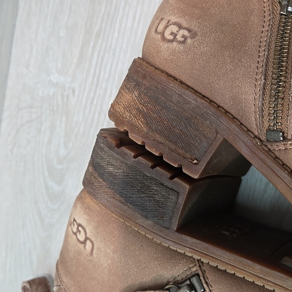 Ugg Australia Women Lavelle 1012553 Ankle Leather Sheepskin Boots shoes 8 - Picture 11 of 14